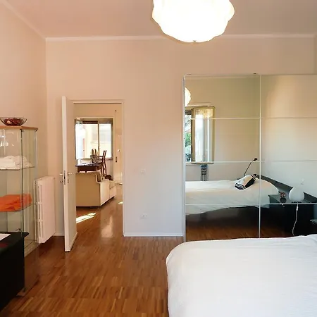 Apartment Fleming